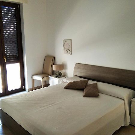 B&B La Lucertola Casa Vacanze Каровиньо Экстерьер фото
