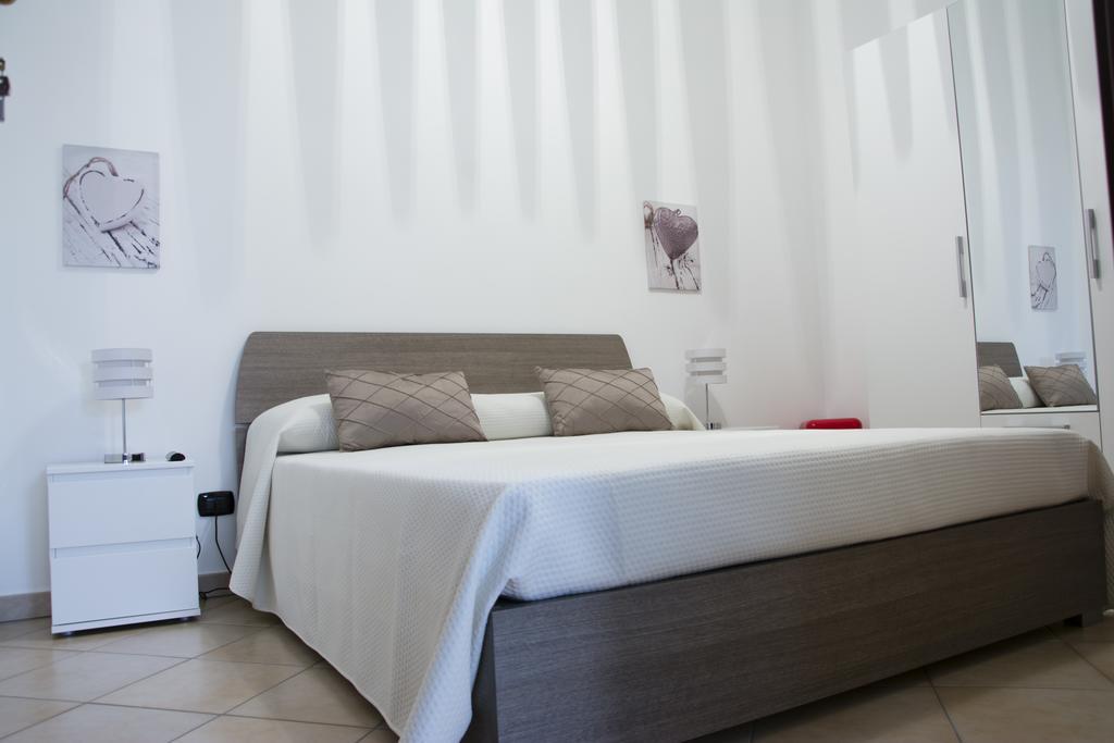B&B La Lucertola Casa Vacanze Каровиньо Номер фото